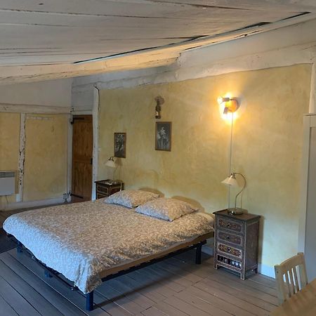 Chambres Et Table D'Hotes Au Brabo Mormoiron Екстер'єр фото