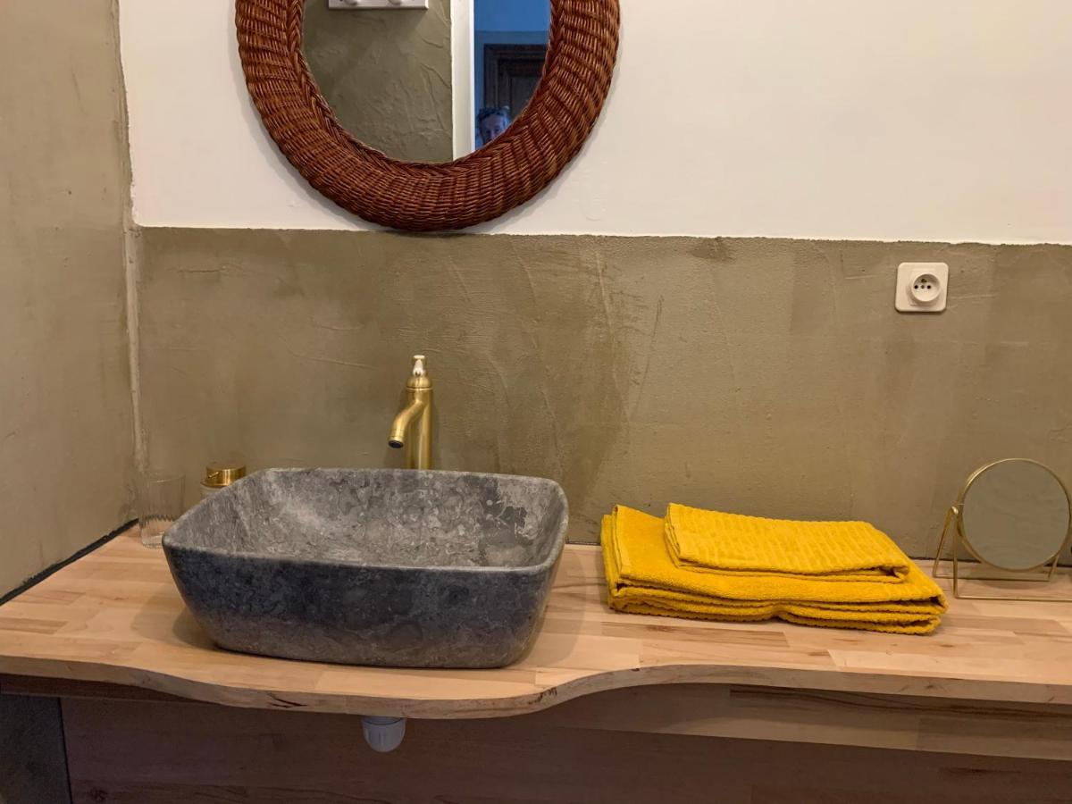 Chambres Et Table D'Hotes Au Brabo Mormoiron Екстер'єр фото