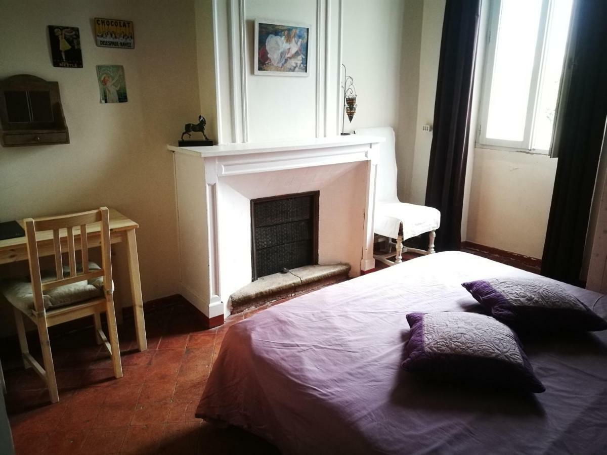 Chambres Et Table D'Hotes Au Brabo Mormoiron Номер фото